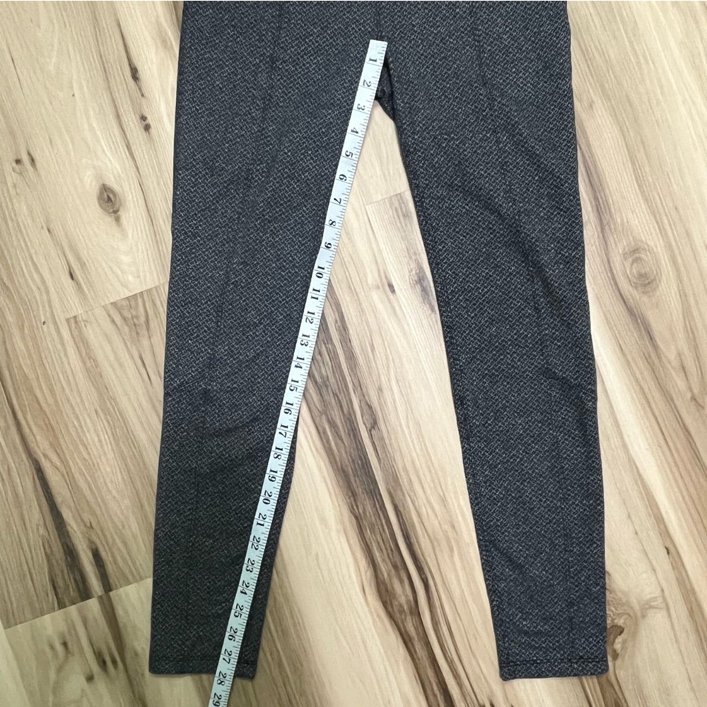 Athleta Gray/Black Skinny Slacks Size Medium - Picture 8 of 8